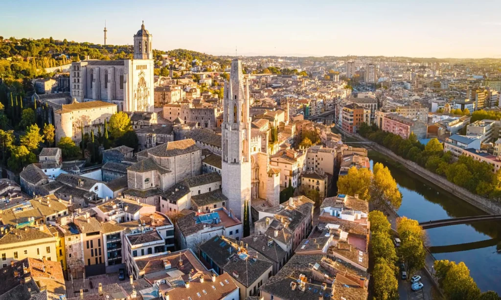 مدينة خيرونا